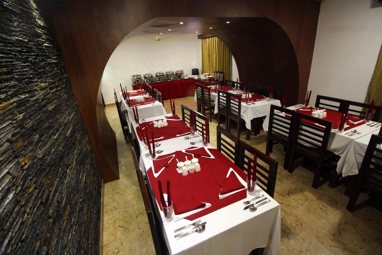 Hotel Green Leaf Srinagar (Jammu and Kashmir) Ngoại thất bức ảnh